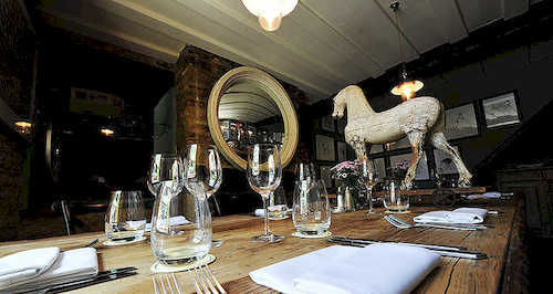The Horse And Groom Inn Malmesbury Eksteriør billede
